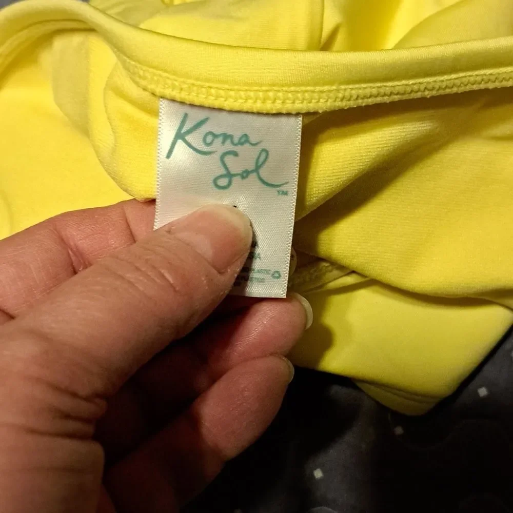 Kona Sol yellow swim bottoms new without tags
